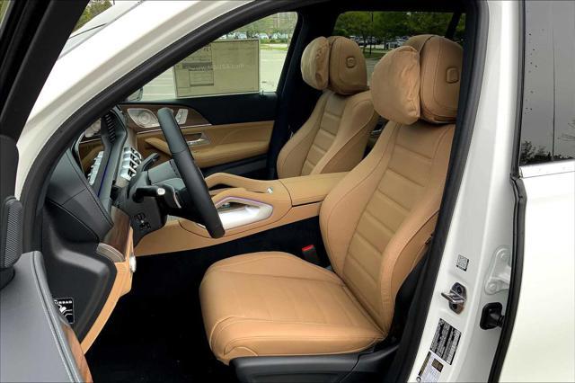 new 2025 Mercedes-Benz GLS 450 car, priced at $96,840