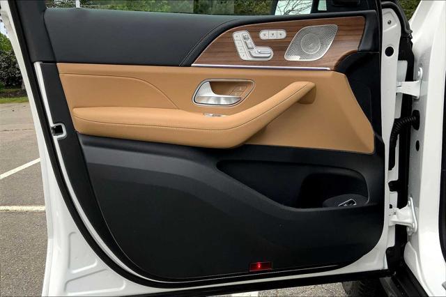 new 2025 Mercedes-Benz GLS 450 car, priced at $96,840