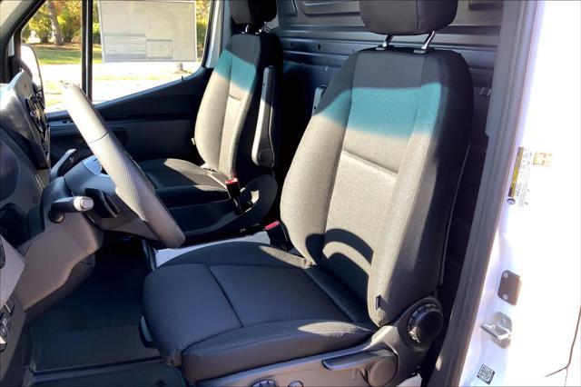 new 2025 Mercedes-Benz Sprinter 2500 car, priced at $63,281