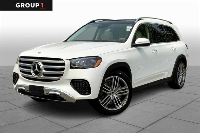 new 2025 Mercedes-Benz GLS 450 car, priced at $99,540