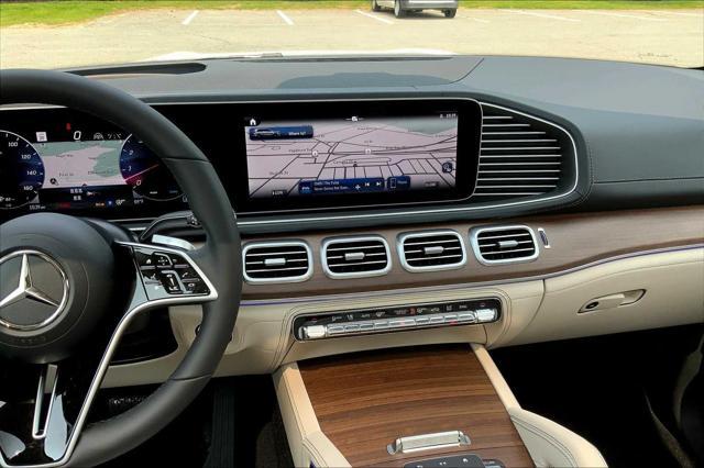 new 2025 Mercedes-Benz GLS 450 car, priced at $99,540