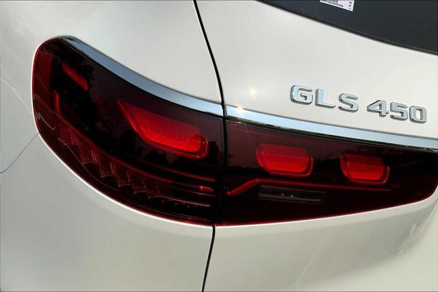 new 2025 Mercedes-Benz GLS 450 car, priced at $99,540