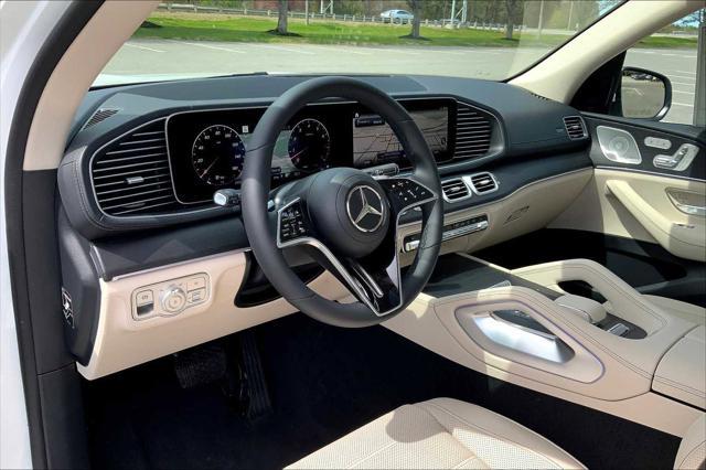 new 2025 Mercedes-Benz GLS 450 car, priced at $96,840