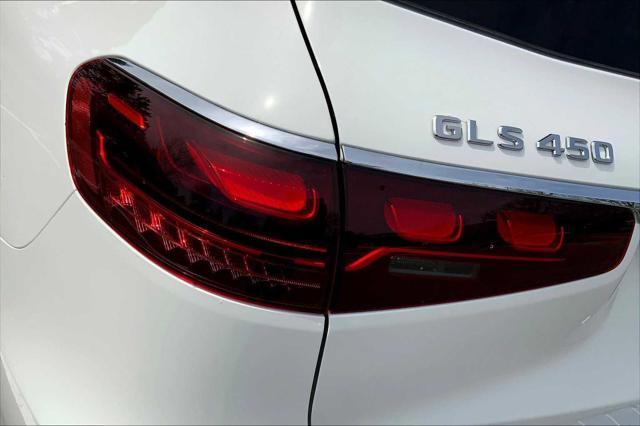 new 2025 Mercedes-Benz GLS 450 car, priced at $96,840