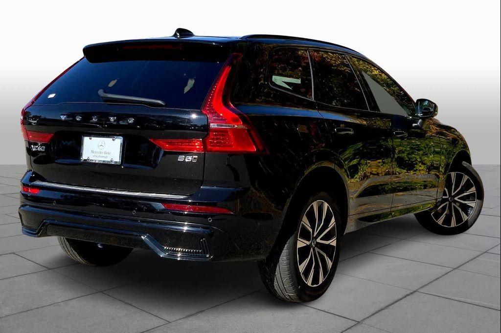 used 2024 Volvo XC60 car, priced at $40,270
