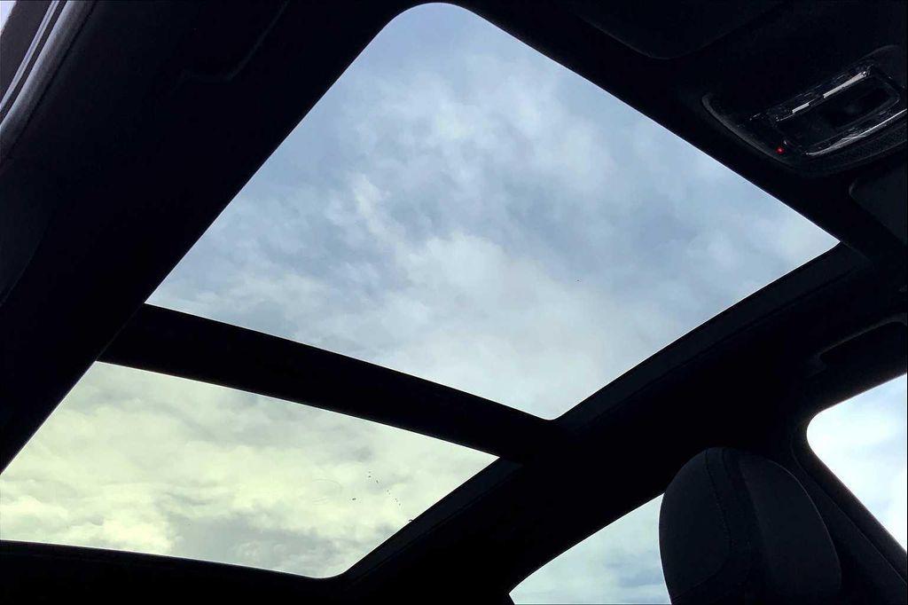 used 2025 Mercedes-Benz GLE 450e car, priced at $69,692