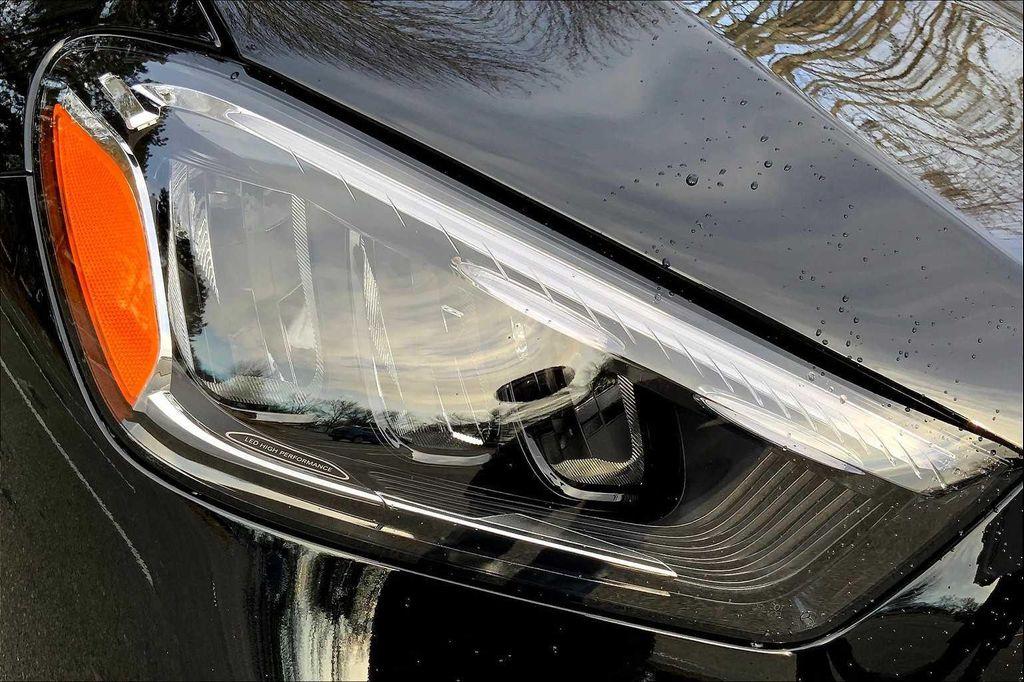 used 2025 Mercedes-Benz GLE 450e car, priced at $69,692