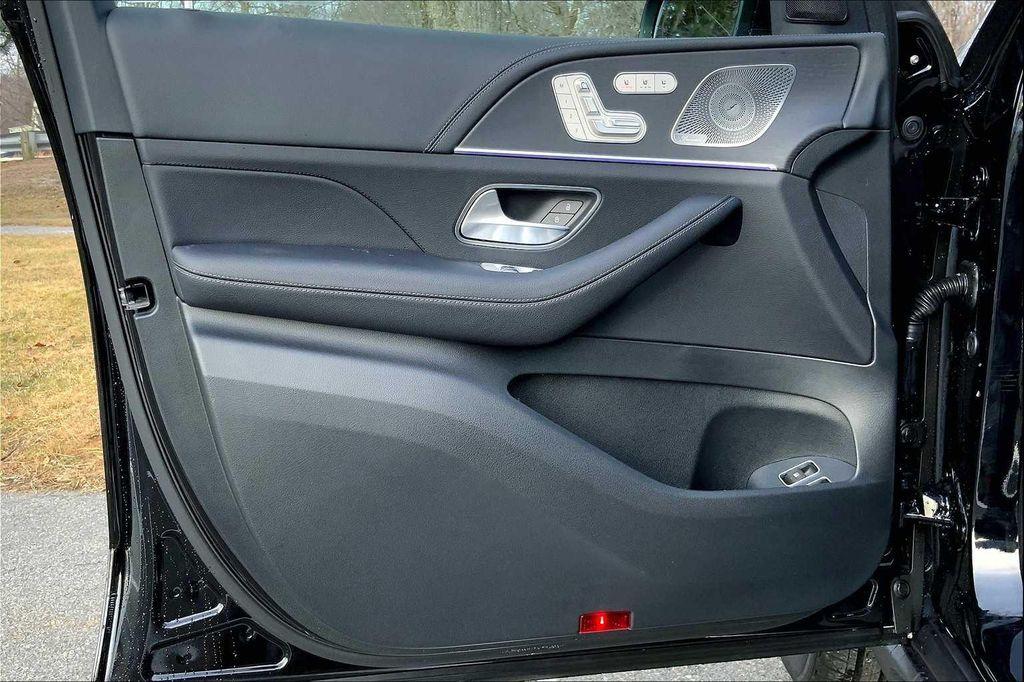 used 2025 Mercedes-Benz GLE 450e car, priced at $69,692