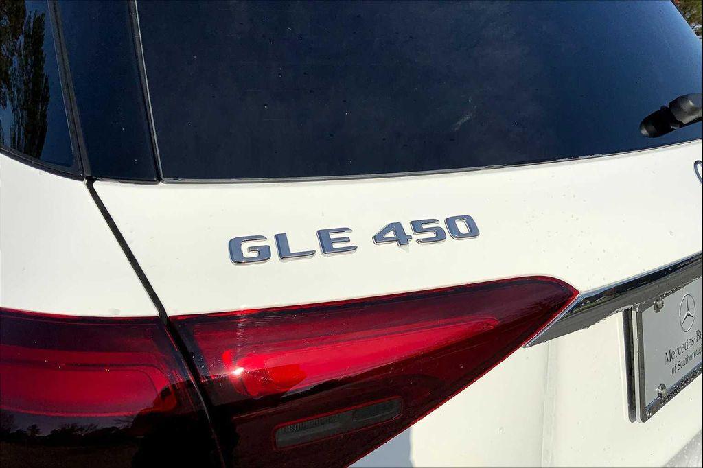 new 2026 Mercedes-Benz GLE 450 car, priced at $83,055