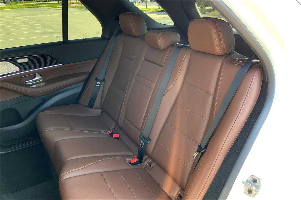 new 2026 Mercedes-Benz GLE 450 car, priced at $83,055