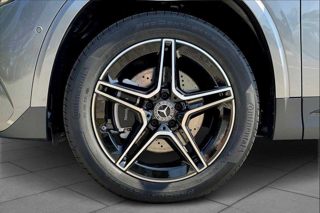 new 2026 Mercedes-Benz GLA 250 car, priced at $56,675