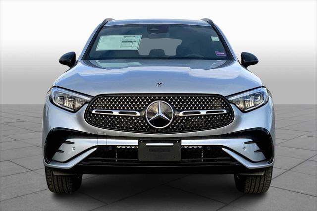 new 2025 Mercedes-Benz GLC 300 car, priced at $57,085