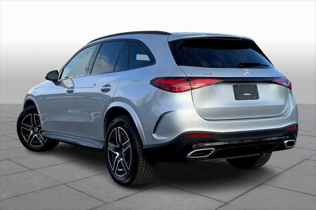 new 2025 Mercedes-Benz GLC 300 car, priced at $57,085