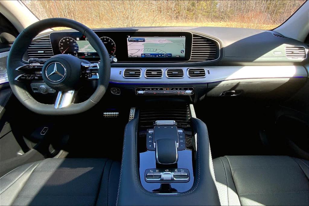 new 2024 Mercedes-Benz GLS 580 car, priced at $126,415