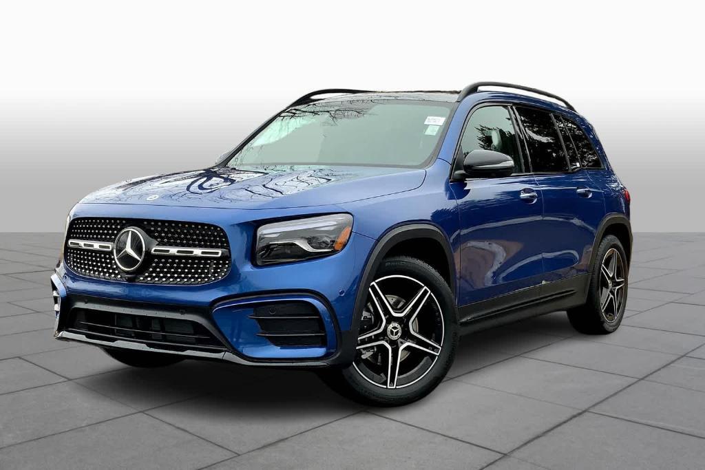 new 2024 Mercedes-Benz GLB 250 car, priced at $57,905