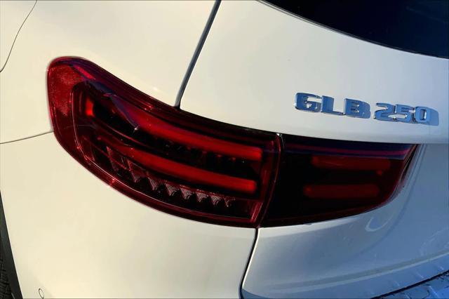 new 2025 Mercedes-Benz GLB 250 car, priced at $51,750