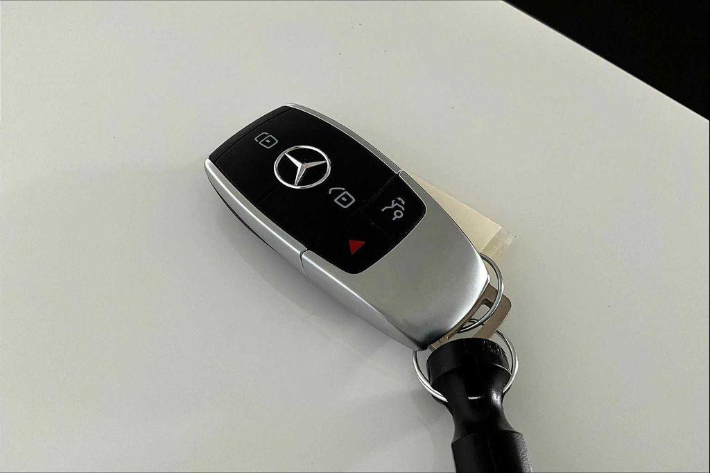 used 2022 Mercedes-Benz GLB 250 car, priced at $28,945