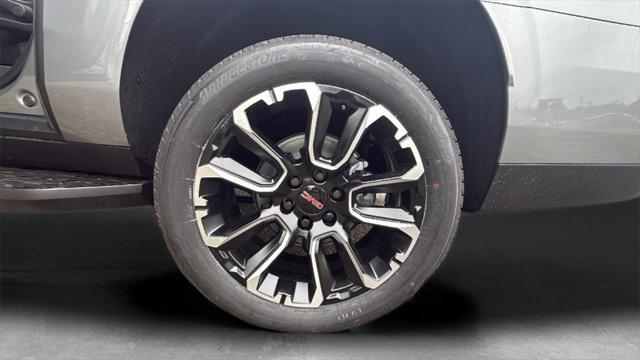 new 2025 GMC Yukon XL car, priced at $85,610