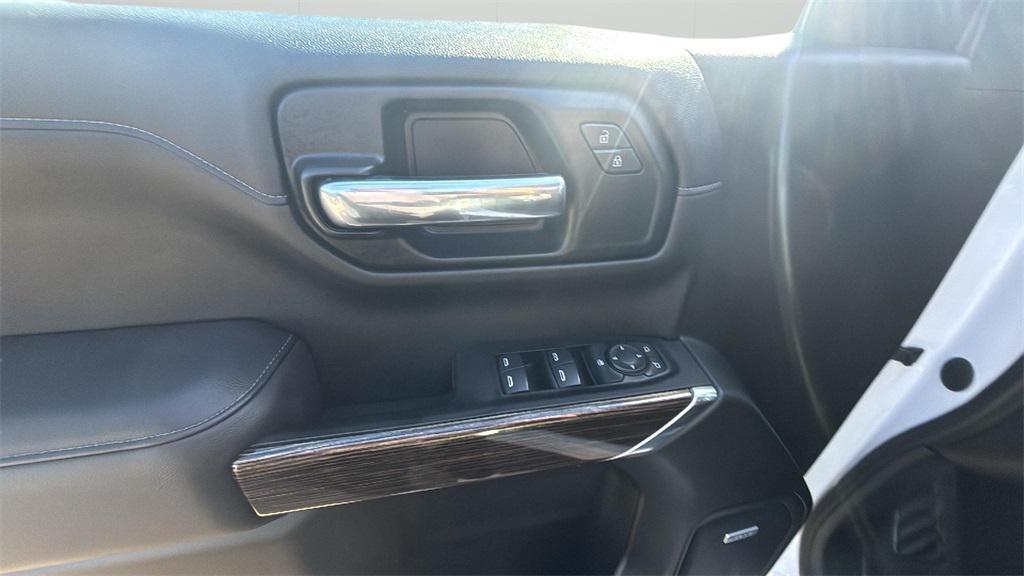 used 2020 GMC Sierra 1500 car, priced at $31,995