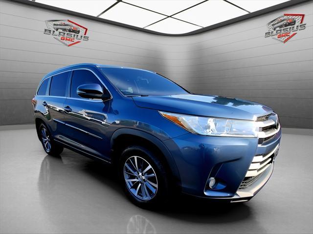 used 2017 Toyota Highlander car, priced at $20,998