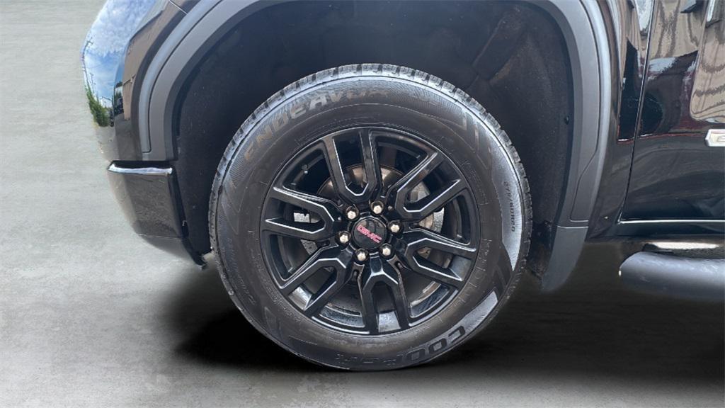 used 2021 GMC Sierra 1500 car, priced at $30,900