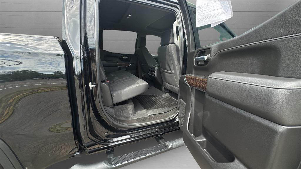 used 2021 GMC Sierra 1500 car, priced at $30,900