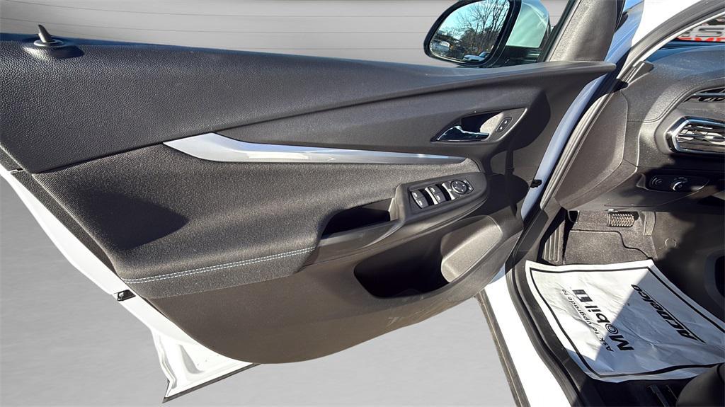 used 2022 Chevrolet Bolt EUV car, priced at $18,950