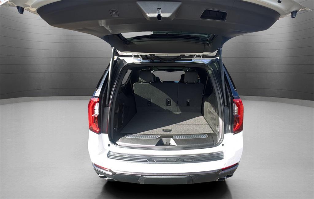 new 2026 GMC Yukon XL car, priced at $103,890