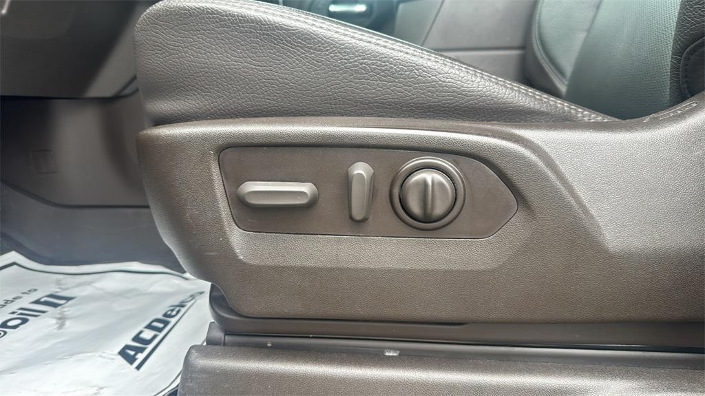 used 2023 GMC Sierra 2500 car, priced at $62,910