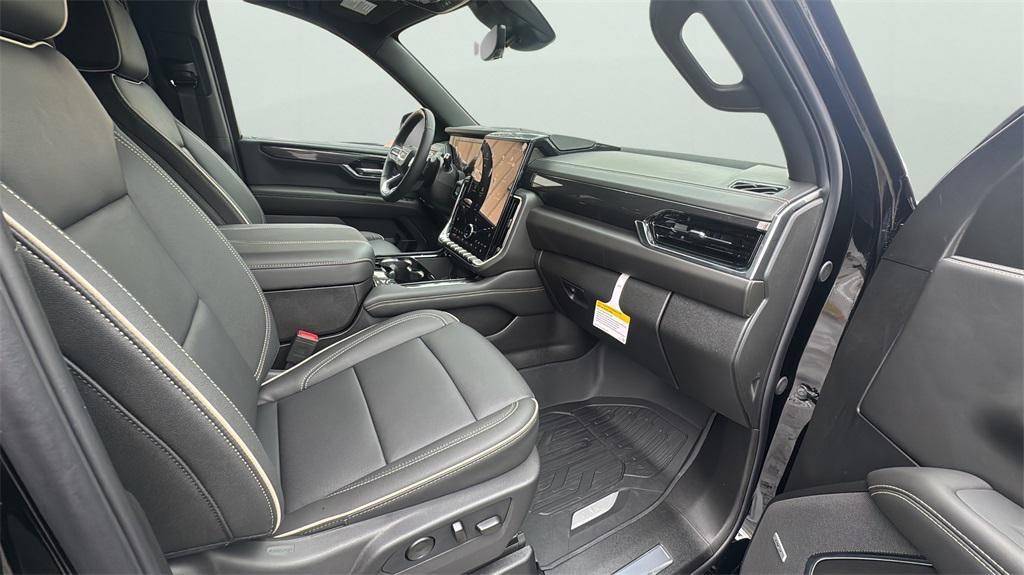 new 2026 GMC Yukon XL car, priced at $86,065