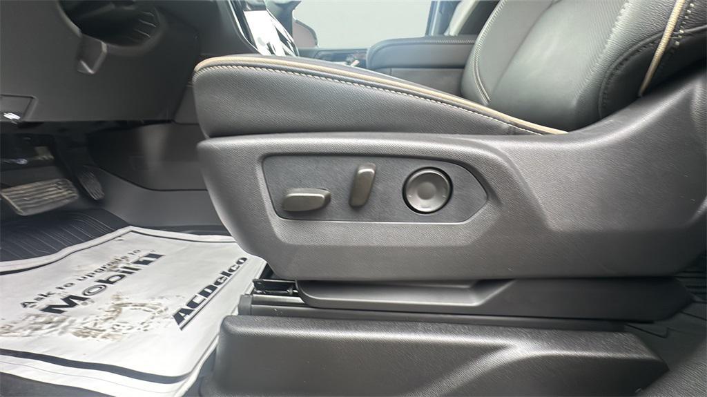 new 2026 GMC Yukon XL car, priced at $86,065