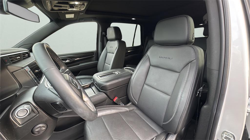 used 2024 GMC Yukon car, priced at $69,955