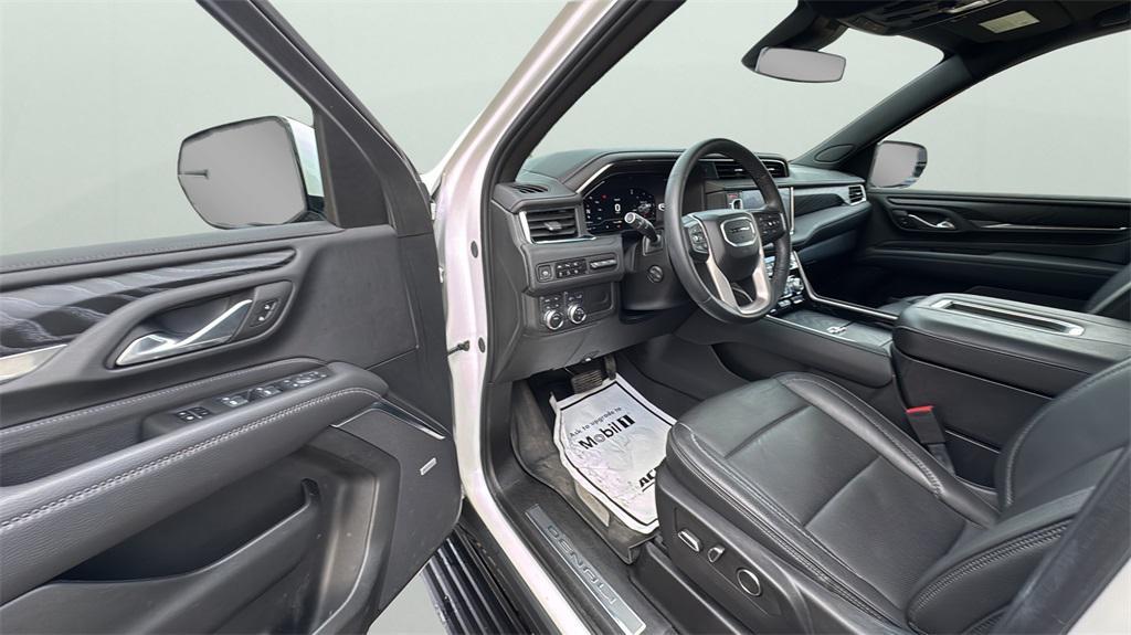used 2024 GMC Yukon car, priced at $69,955