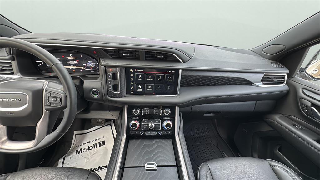 used 2024 GMC Yukon car, priced at $69,955