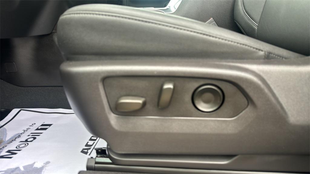 used 2024 Chevrolet Silverado 3500 car, priced at $68,995
