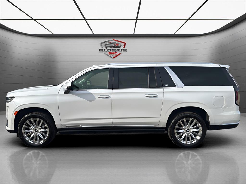 used 2022 Cadillac Escalade ESV car, priced at $64,995