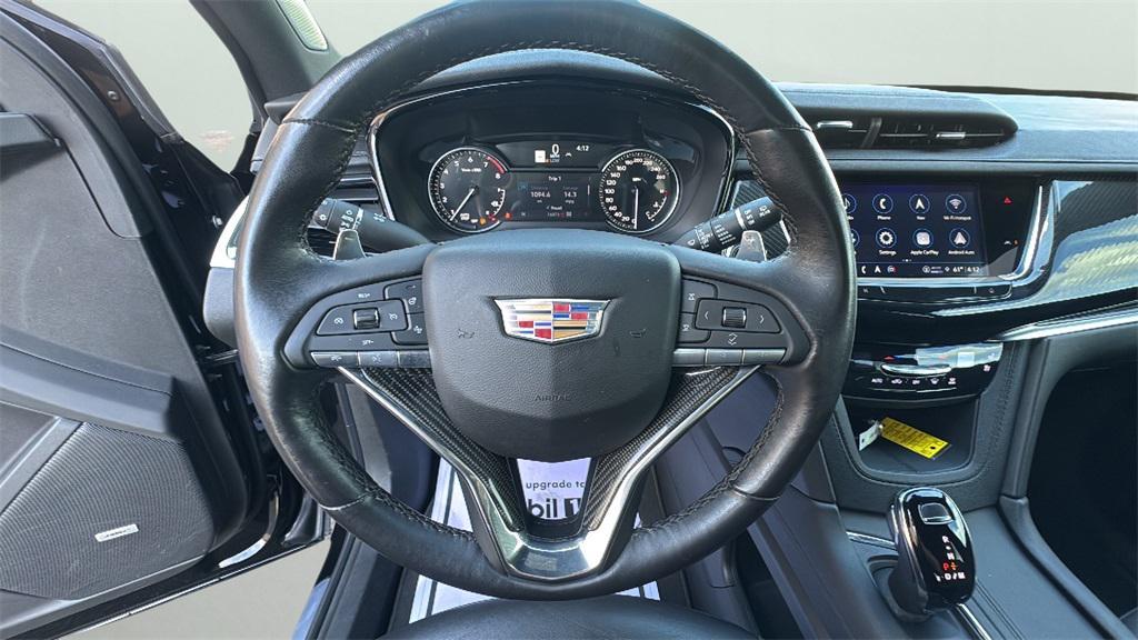 used 2023 Cadillac XT6 car, priced at $42,901