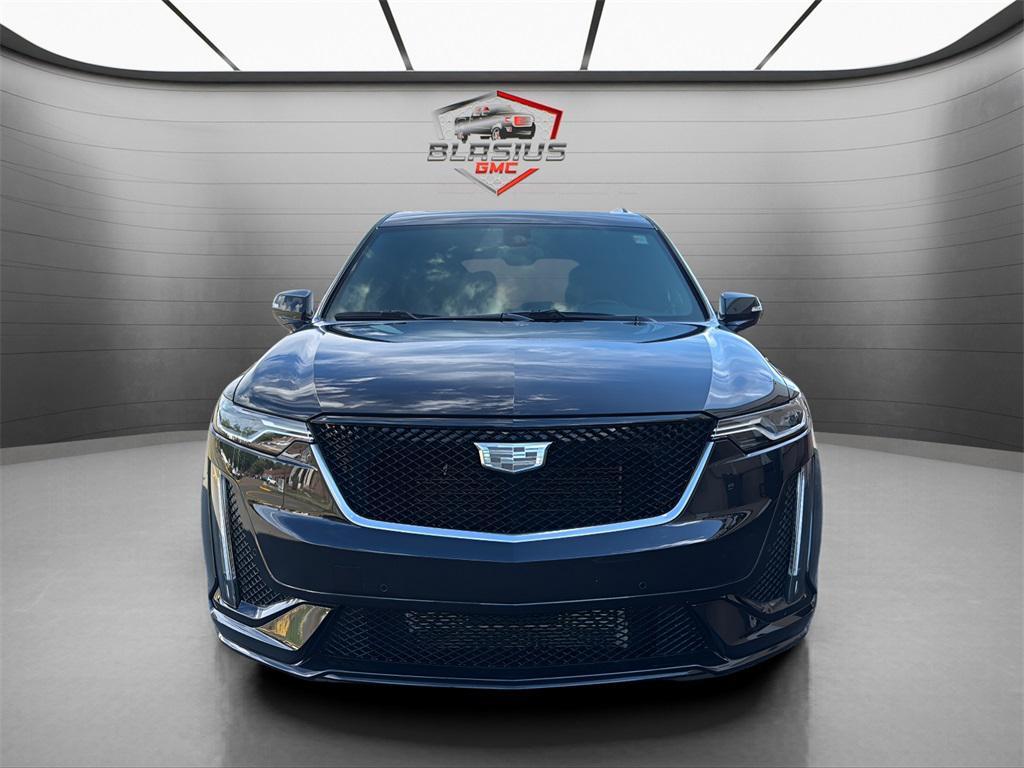 used 2023 Cadillac XT6 car, priced at $42,901