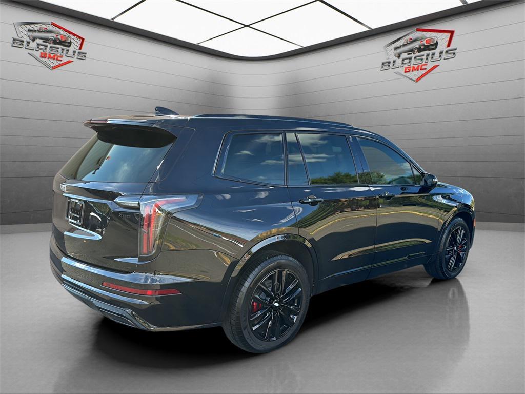 used 2023 Cadillac XT6 car, priced at $42,901