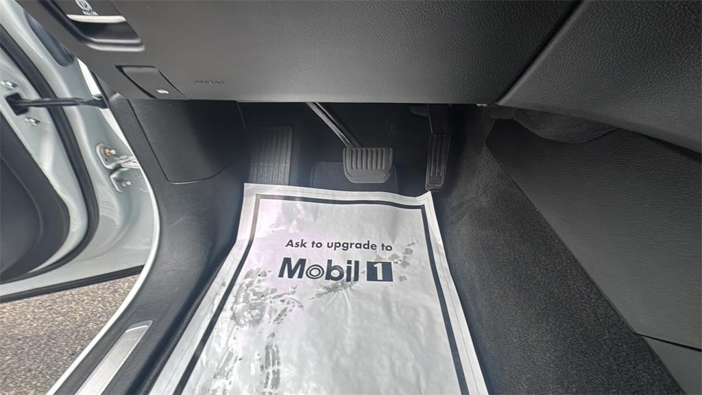 used 2022 Jeep Grand Cherokee L car, priced at $32,910