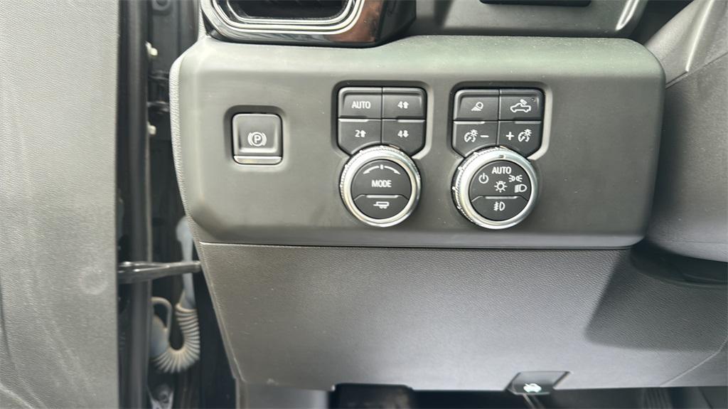 used 2022 GMC Sierra 1500 car, priced at $47,910