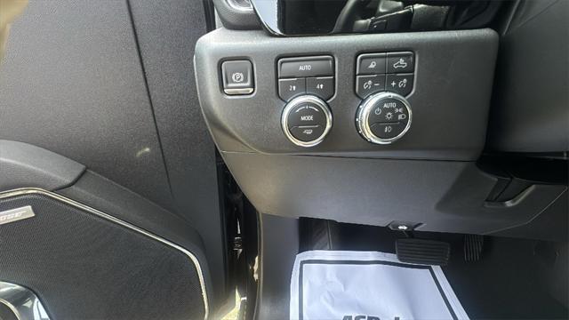 new 2025 GMC Sierra 1500 car, priced at $59,725