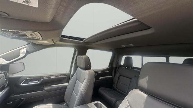 new 2025 GMC Sierra 1500 car, priced at $59,725