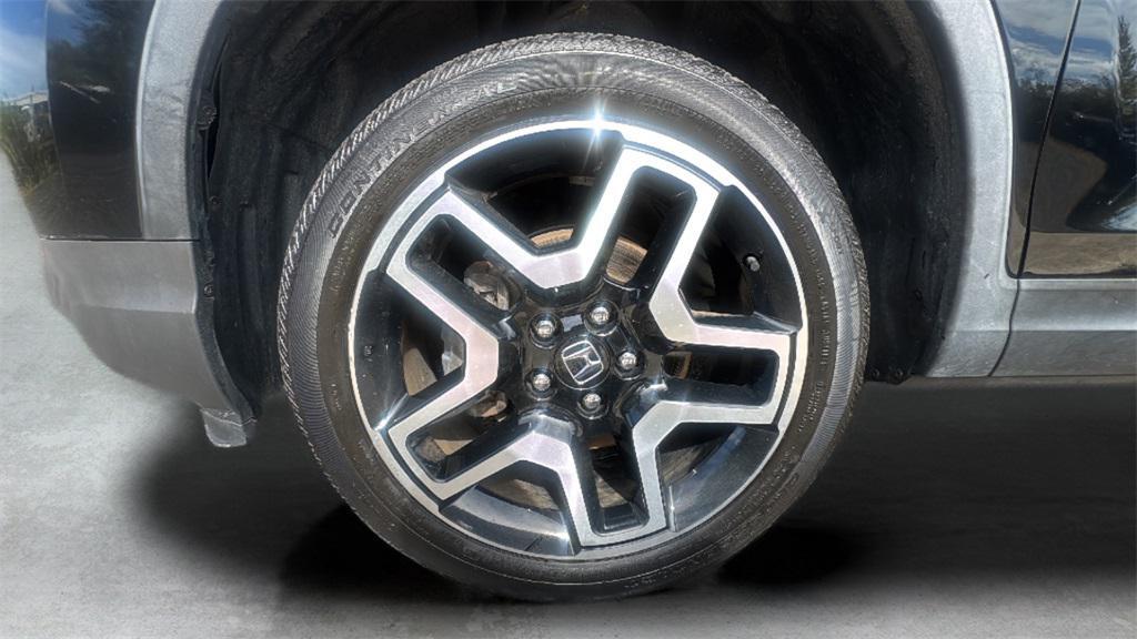 used 2022 Honda Passport car, priced at $33,926