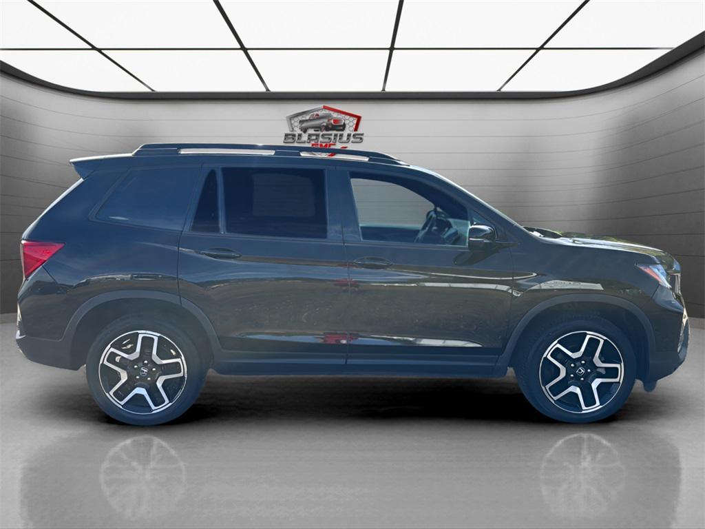 used 2022 Honda Passport car, priced at $33,926