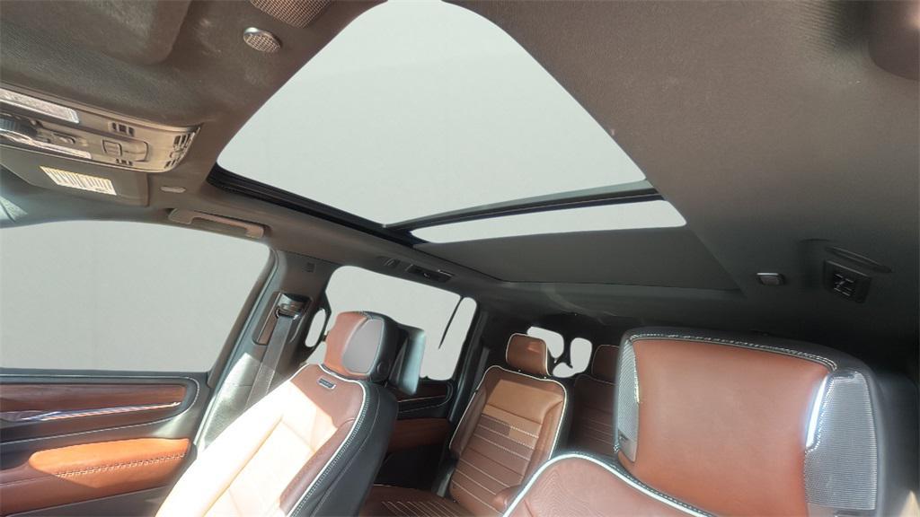 used 2023 GMC Yukon XL car, priced at $75,995