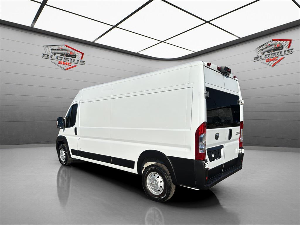 used 2023 Ram ProMaster 2500 car, priced at $30,955