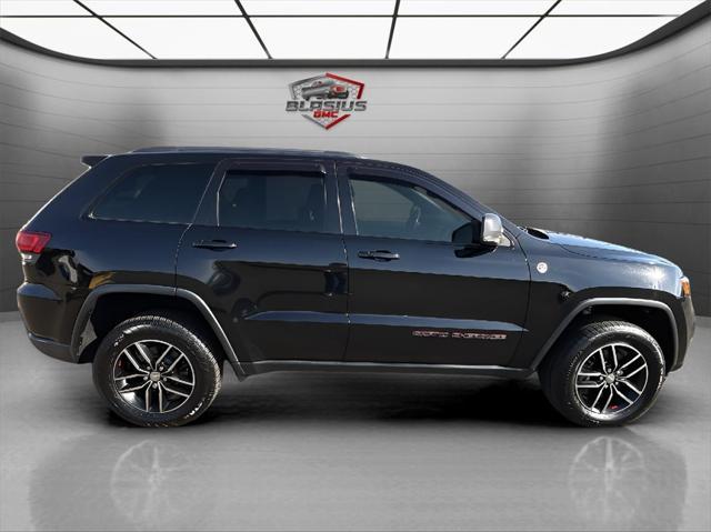 used 2017 Jeep Grand Cherokee car, priced at $17,987