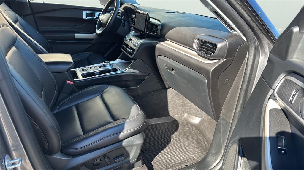 used 2022 Ford Explorer car, priced at $28,771