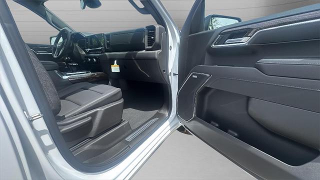 new 2025 GMC Sierra 1500 car, priced at $59,530